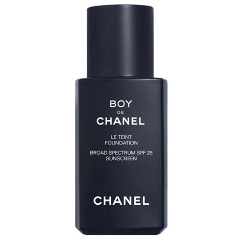 chanel boy foundation review